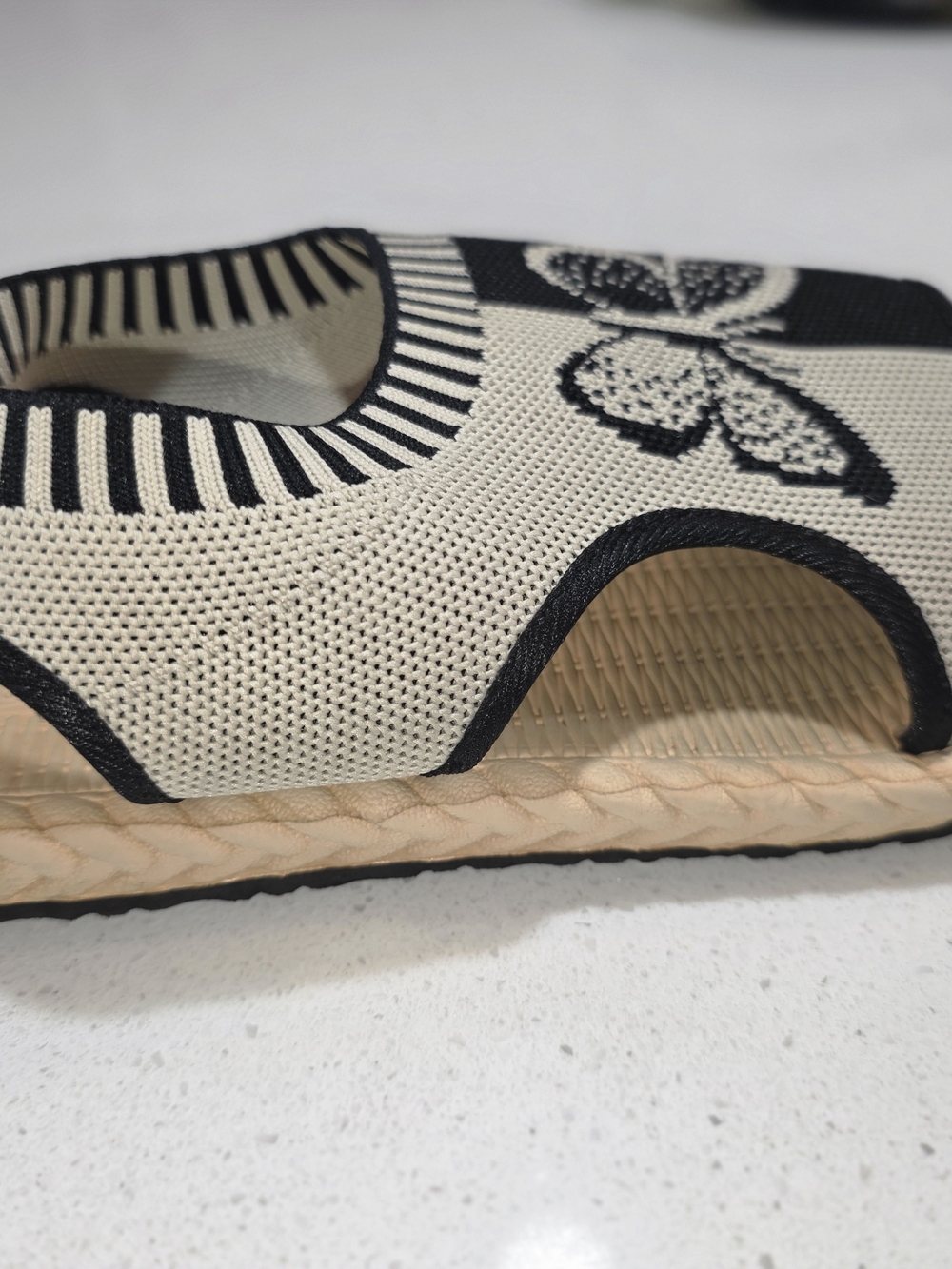 Beige & Black Butterfly Knit Slide Sandals - Picture 4 of 9